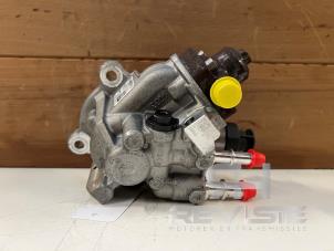 Gebruikte Brandstofpomp Mechanisch Landrover Discovery V (LR) 2.0 Td4 16V Prijs € 145,00 Margeregeling aangeboden door RH Motoren Transmissie Revisie BV