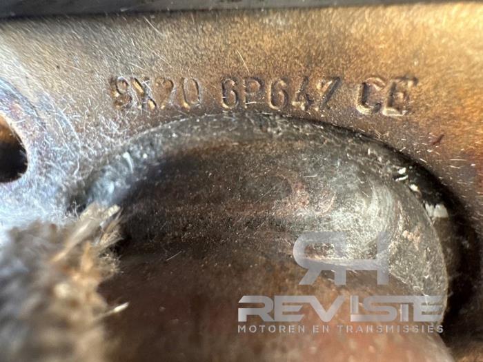 Uitlaat Pijpverbinding van een Jaguar XF (CC9) 3.0 D V6 24V 2009