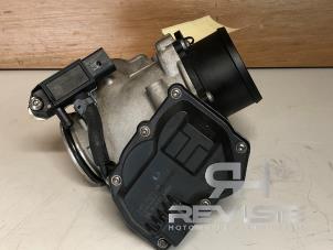 Gebruikte EGR Klep Jaguar F-Pace 2.0 D 180 16V AWD Prijs € 65,00 Margeregeling aangeboden door RH Motoren Transmissie Revisie BV