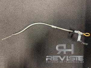 Gebruikte Olie Peilstok Landrover Velar Prijs € 17,00 Margeregeling aangeboden door RH Motoren Transmissie Revisie BV