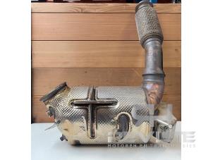 Gebruikte Roetfilter Mercedes Sprinter 3,5t (910.0/910.1/907.1/907.2) 314 CDI 2.1 D FWD Prijs € 499,00 Margeregeling aangeboden door RH Motoren Transmissie Revisie BV