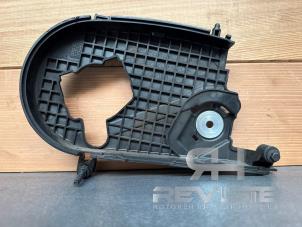 Gebruikte Distributiedeksel Landrover Discovery V (LR) 3.0 Td6 24V Prijs € 25,00 Margeregeling aangeboden door RH Motoren Transmissie Revisie BV