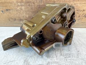 Gebruikte Oliepomp BMW 5 serie (F10) 530i 24V TwinPower Turbo Prijs € 290,00 Margeregeling aangeboden door RH Motoren Transmissie Revisie BV