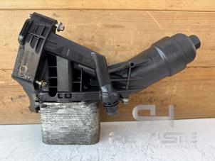 Gebruikte Oliefilterhuis BMW 1 serie (F20) 125d TwinPower Turbo 2.0 16V Prijs € 50,00 Margeregeling aangeboden door RH Motoren Transmissie Revisie BV
