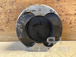 Gebruikte Zuiger BMW 5 serie (F10) 535i 24V TwinPower Turbo Prijs op aanvraag aangeboden door RH Motoren Transmissie Revisie BV