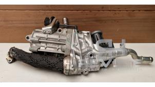 Gebruikte EGR Klep Jaguar F-Pace 3.0 D 24V AWD Prijs € 150,00 Margeregeling aangeboden door RH Motoren Transmissie Revisie BV