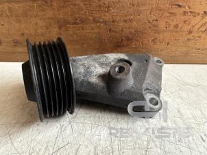 Gebruikte Omlooprol multieriem Jaguar XF (X260) 3.0 S V6 D 24V Prijs € 35,00 Margeregeling aangeboden door RH Motoren Transmissie Revisie BV