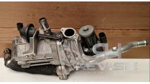 Gebruikte EGR Klep Jaguar F-Pace 3.0 D 24V AWD Prijs € 150,00 Margeregeling aangeboden door RH Motoren Transmissie Revisie BV