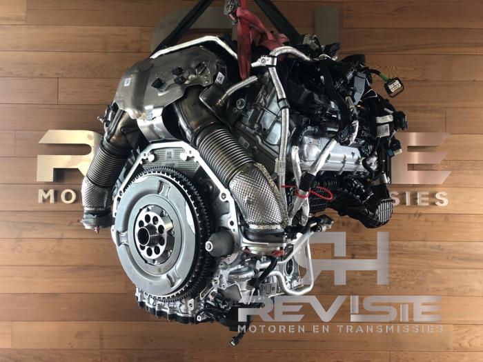 Motor van een Land Rover Range Rover Sport (L1) 4.4 P635 V8 Twin Turbo 2024
