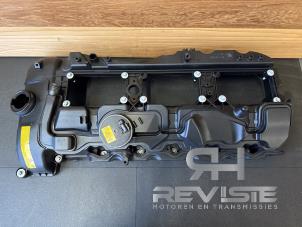 Nieuwe Kleppendeksel BMW 3 serie (E90) 335i xDrive 24V Prijs € 199,65 Inclusief btw aangeboden door RH Motoren Transmissie Revisie BV