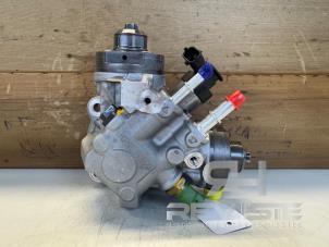 Gebruikte Brandstofpomp Mechanisch Landrover Range Rover Sport (LW) 4.4 SDV8 32V Prijs € 482,79 Inclusief btw aangeboden door RH Motoren Transmissie Revisie BV