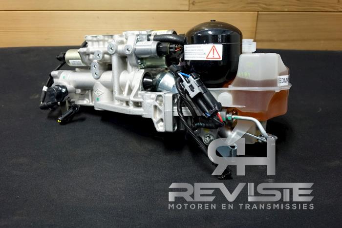 Nieuwe Schakelrobot Opel Vivaro A Combi Prijs € 3.569,50 Inclusief btw aangeboden door RH Motoren Transmissie Revisie BV