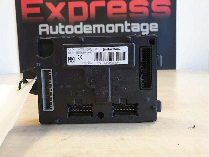 Gebruikte Bodycontrol Module Renault Clio IV Estate/Grandtour (7R) 1.5 Energy dCi 90 FAP Prijs € 17,00 Margeregeling aangeboden door Express Autodemontage