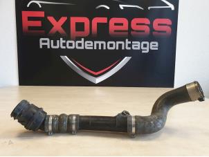 Gebruikte Turboslang Renault Clio IV (5R) 1.5 Energy dCi 90 FAP Prijs € 45,00 Margeregeling aangeboden door Express Autodemontage