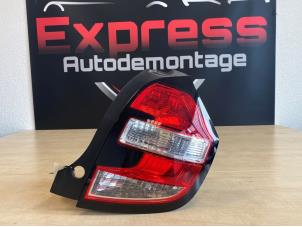 Gebruikte Achterlicht rechts Renault Twingo III (AH) 1.0 SCe 70 12V Prijs € 29,00 Margeregeling aangeboden door Express Autodemontage