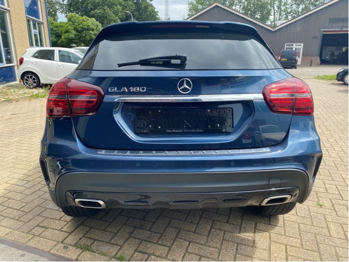 Gebruikte Subframe Mercedes GLA (156.9) 1.6 180 16V Prijs € 230,00 Margeregeling aangeboden door Express Autodemontage