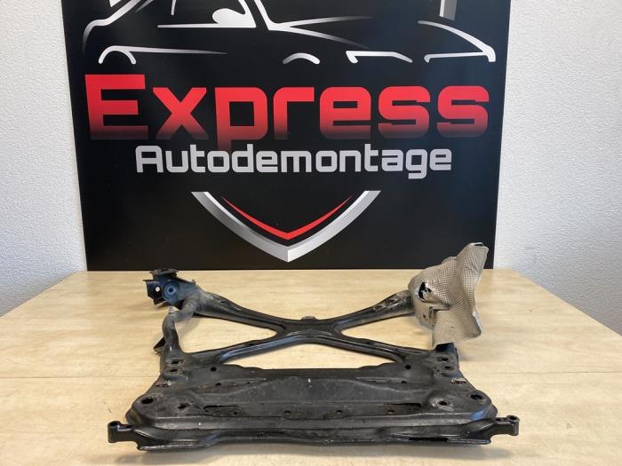 Gebruikte Subframe Audi A5 Sportback (F5A/F5F) 2.0 TDI Ultra 16V Prijs € 124,00 Margeregeling aangeboden door Express Autodemontage