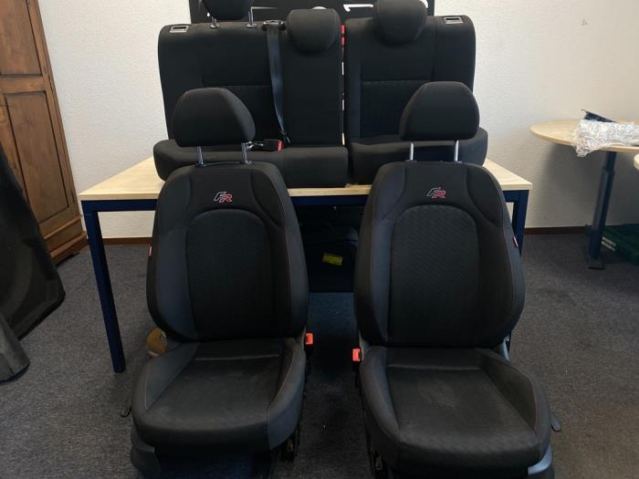 Seat Ibiza Bekleding Sets (compleet) voorraad | Onderdelenlijn.nl