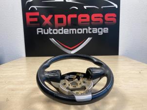 Gebruikte Stuurwiel Kia Picanto (JA) 1.0 12V Prijs € 55,00 Margeregeling aangeboden door Express Autodemontage