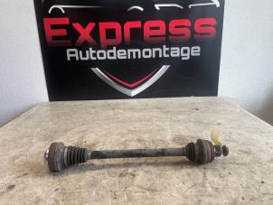 Gebruikte Aandrijfas links-achter Audi A6 (C7) 3.0 TDI V6 24V Quattro Prijs € 34,00 Margeregeling aangeboden door Express Autodemontage