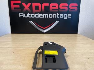 Gebruikte Afdekplaat diversen Ford Focus 4 1.0 Ti-VCT EcoBoost 12V 100 Prijs € 20,00 Margeregeling aangeboden door Express Autodemontage