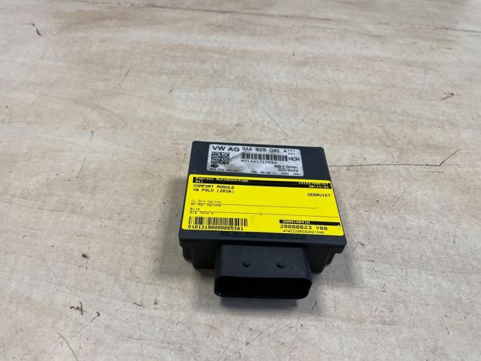 Comfort Module van een Volkswagen Polo V (6R) 1.0 12V BlueMotion Technology 2016