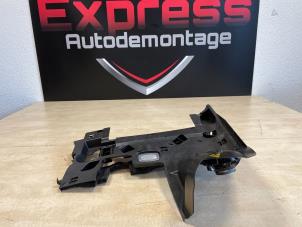 Gebruikte Diversen Mercedes C (W205) C-200 2.0 CGI 16V Prijs € 20,00 Margeregeling aangeboden door Express Autodemontage