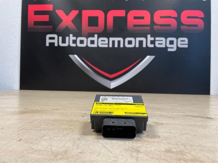 Gebruikte Central electronic module Volkswagen Polo V (6R) 1.2 TDI 12V BlueMotion Prijs € 28,00 Margeregeling aangeboden door Express Autodemontage