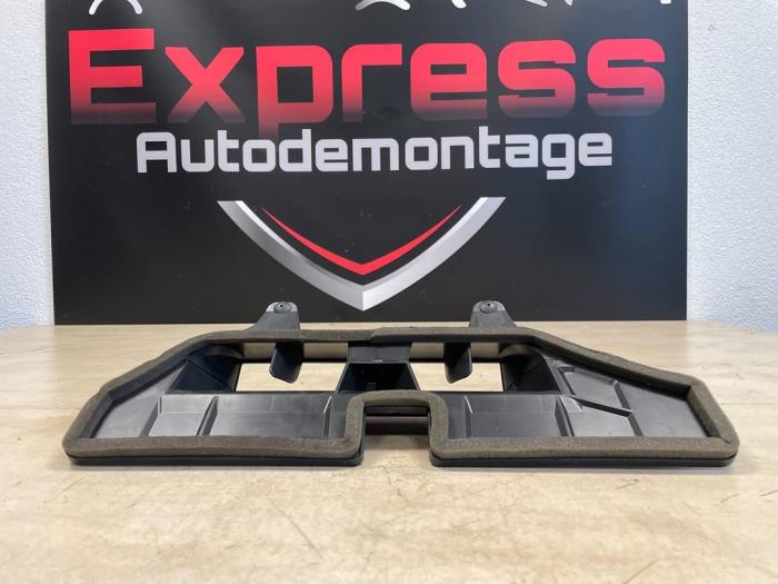 Gebruikte Diversen Seat Ibiza V (KJB) 1.0 MPI 12V Prijs € 6,05 Inclusief btw aangeboden door Express Autodemontage