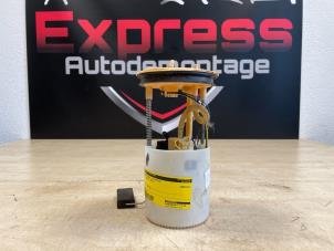 Gebruikte Tank element Pomp BMW 1 serie (F20) M140i 3.0 24V Prijs € 15,00 Margeregeling aangeboden door Express Autodemontage