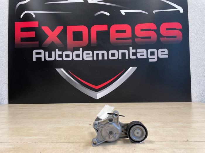 Gebruikte Spanner multiriem Peugeot 208 I (CA/CC/CK/CL) 1.4 HDi Prijs € 10,00 Margeregeling aangeboden door Express Autodemontage