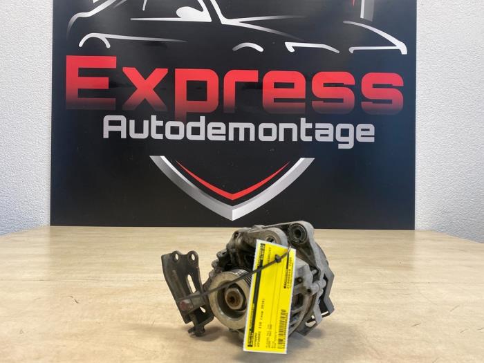 Gebruikte Dynamo Hyundai i10 (B5) 1.0 12V Prijs € 29,00 Margeregeling aangeboden door Express Autodemontage