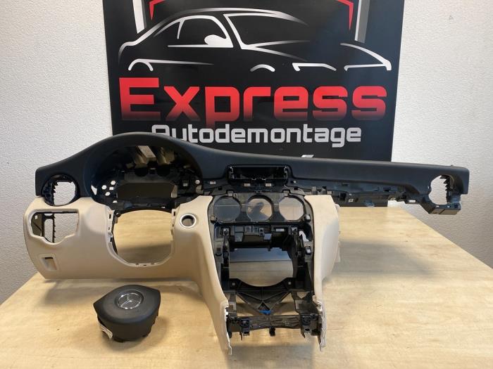 Mercedes W203 Airbag sets + dashboard voorraad