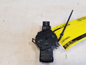 Gebruikte Regensensor BMW 1 serie (F40) 118i 1.5 TwinPower 12V Prijs € 121,00 Inclusief btw aangeboden door Express Autodemontage