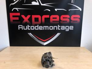 Gebruikte Dynamo Skoda Fabia III Combi (NJ5) 1.2 TSI 16V Greentech Prijs op aanvraag aangeboden door Express Autodemontage