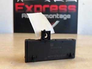 Gebruikte Module achterklep motor Mercedes E (C238) E-300 2.0 Turbo 16V Prijs € 49,00 Margeregeling aangeboden door Express Autodemontage