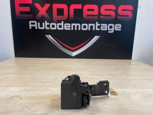 Gebruikte ABS Pomp Volkswagen Golf VII (AUA) 2.0 GTI 16V Performance Package Prijs € 175,00 Margeregeling aangeboden door Express Autodemontage