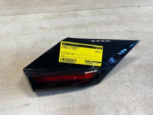 Gebruikte Sierlijst achterklep Citroen C4 Berline (BA/BB/BC) 1.2 PureTech 130 12V Prijs € 35,00 Margeregeling aangeboden door Express Autodemontage