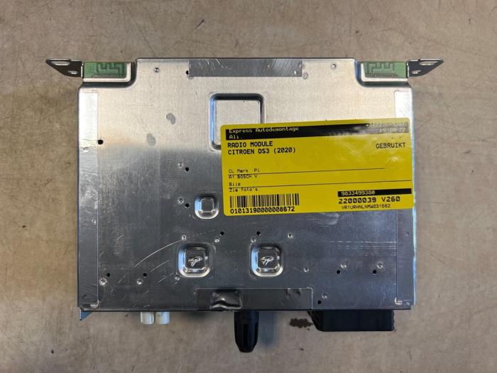Gebruikte Radio module DS Automobiles DS 3/Crossback (UC/UJ/UR) 1.2 12V PureTech 130 Prijs € 200,00 Margeregeling aangeboden door Express Autodemontage