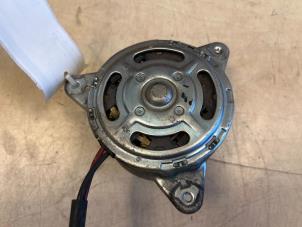 Gebruikte Koelvin Motor Landrover Range Rover Evoque (LVJ/LVS) 2.2 TD4 16V Prijs € 50,00 Margeregeling aangeboden door Express Autodemontage