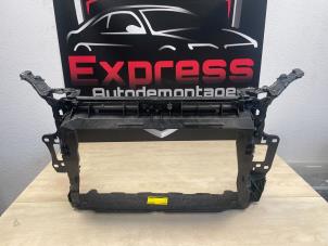 Gebruikte Frontpaneel Audi Q3 Sportback (F3N) Prijs € 240,00 Margeregeling aangeboden door Express Autodemontage