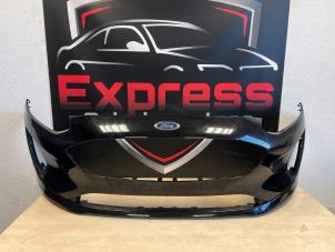 Gebruikte Bumper voor Ford Fiesta 7 1.0 EcoBoost 12V 100 Prijs € 242,00 Inclusief btw aangeboden door Express Autodemontage