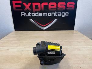 Gebruikte Luchtfilterhuis Opel Karl 1.0 12V Prijs € 15,00 Margeregeling aangeboden door Express Autodemontage