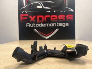 Gebruikte Intercooler Buis Seat Ibiza V (KJB) 1.0 TSI 12V Prijs € 19,00 Margeregeling aangeboden door Express Autodemontage
