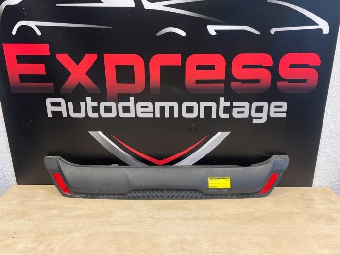 Gebruikte Diffuser achterbumper Chevrolet Spark 1.0 16V Prijs € 49,00 Margeregeling aangeboden door Express Autodemontage