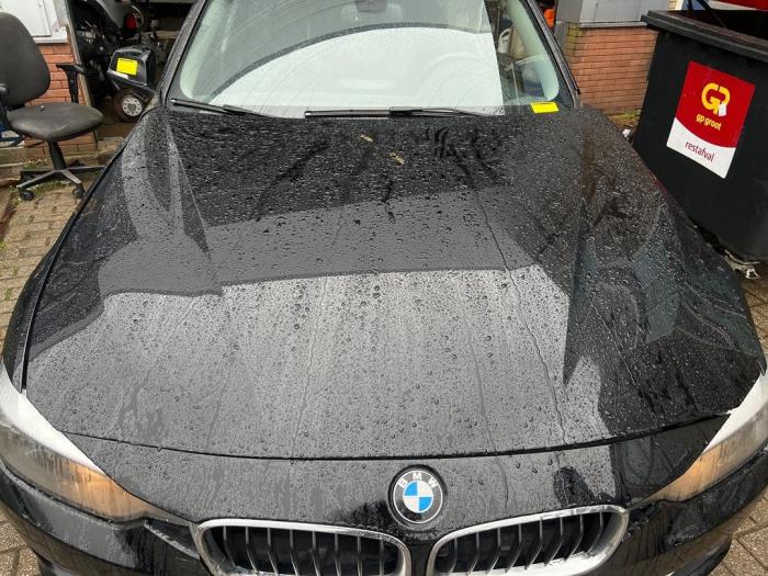 Voorkop compleet van een BMW 3 serie Touring (F31) 318d 2.0 16V 2014