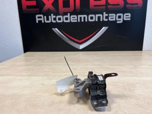 Gebruikte Motorrubber Opel Karl 1.0 12V Prijs € 22,99 Inclusief btw aangeboden door Express Autodemontage