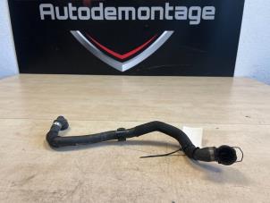 Gebruikte Radiateurslang Mercedes A (177.0) 1.5 A-180d Prijs € 25,00 Margeregeling aangeboden door Express Autodemontage
