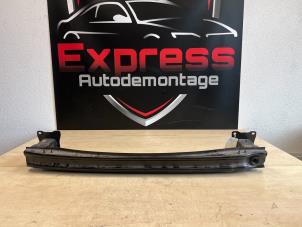 Gebruikte Bumperframe achter Volkswagen Golf VII Variant (AUVV) 2.0 TDI 150 16V Prijs € 40,00 Margeregeling aangeboden door Express Autodemontage