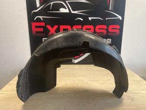 Gebruikte Modderkuip Peugeot 5008 II (M4/MC/MJ/MR) 2.0 BlueHDi 180 16V Prijs € 55,00 Margeregeling aangeboden door Express Autodemontage